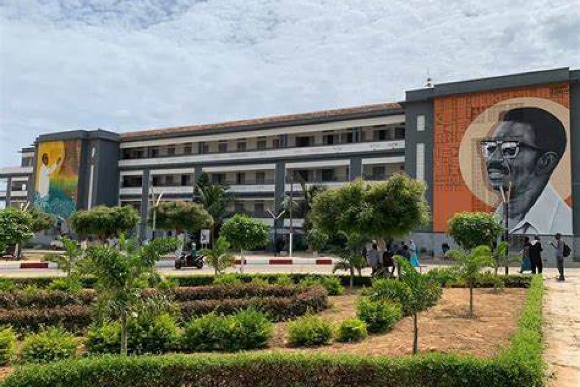 Sénégal :  "Les étudiants de l'université Cheikh-Anta-Diop retrouvent le campus social après une longue attente